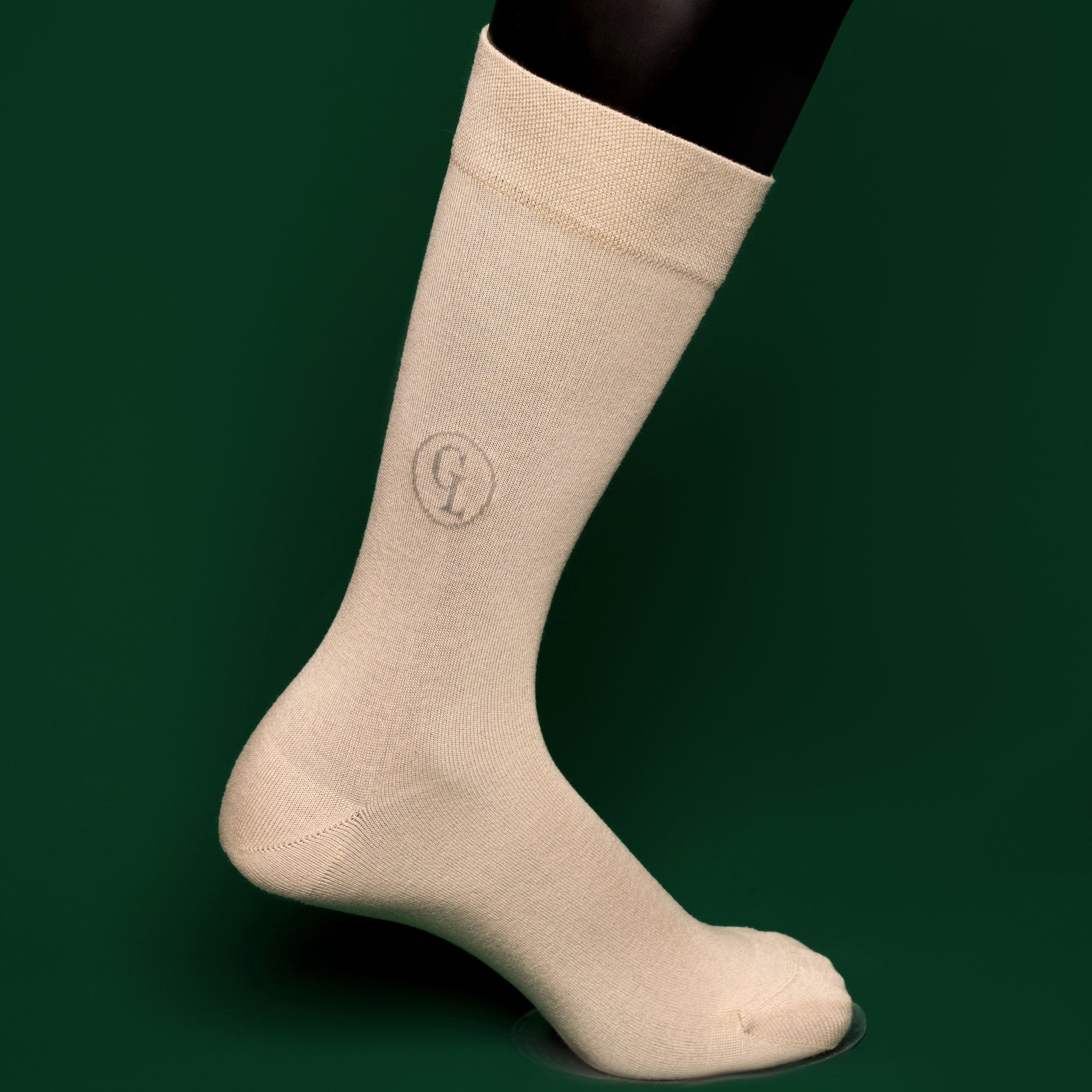 CREAMY WHITE SOCKS - GOODLUCK BESPOKE